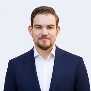 Max Yelsky - CRO at The Edge for Jewelers